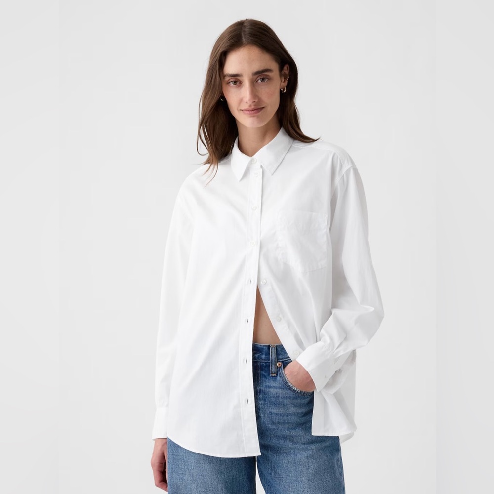 GAP organic cotton big shirt in white, size small